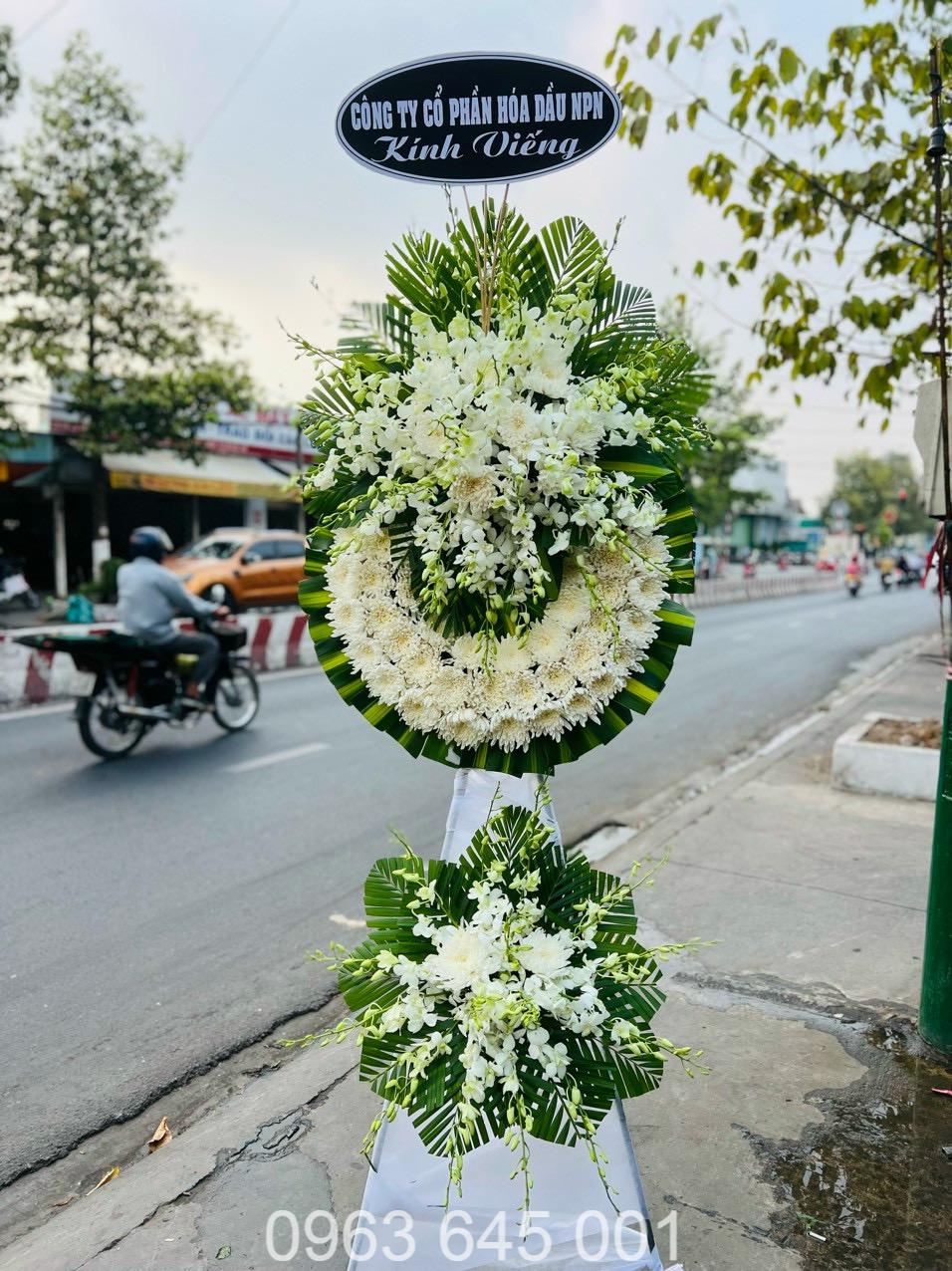Dịch vụ điện hoa chia buồn, giao vòng hoa viếng đám tang tại Đà Nẵng