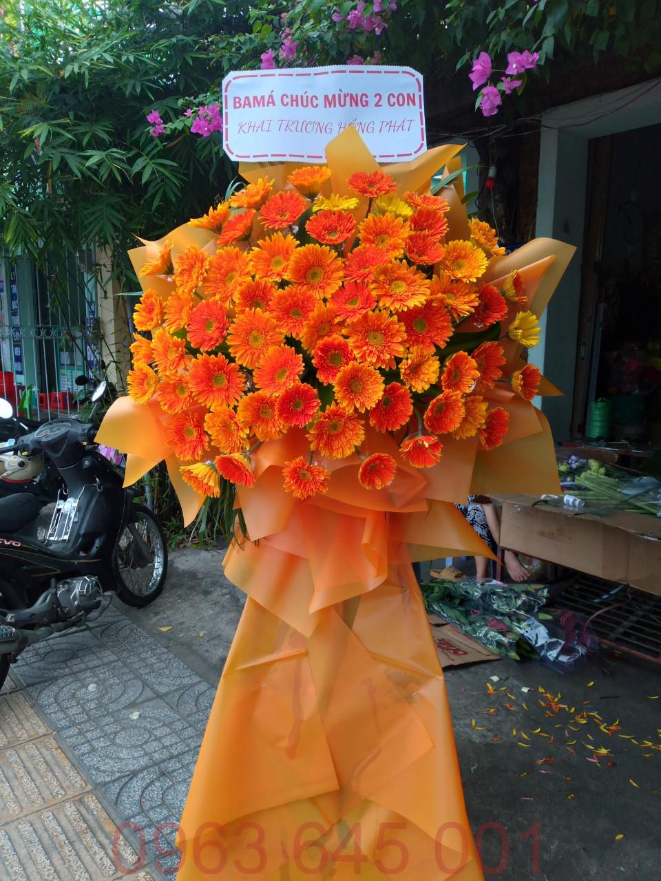 Lẵng hoa gerbera cam khai trương Đà Nẵng
