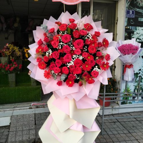 Vòng hoa khai trương đẹp, sang trọng, giá tốt #023 ,.shop hoa tươi Đà Nẵng