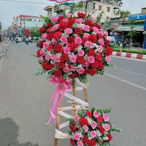 Kệ hoa hồng đỏ hồng phấn khai trương Đà Nẵng