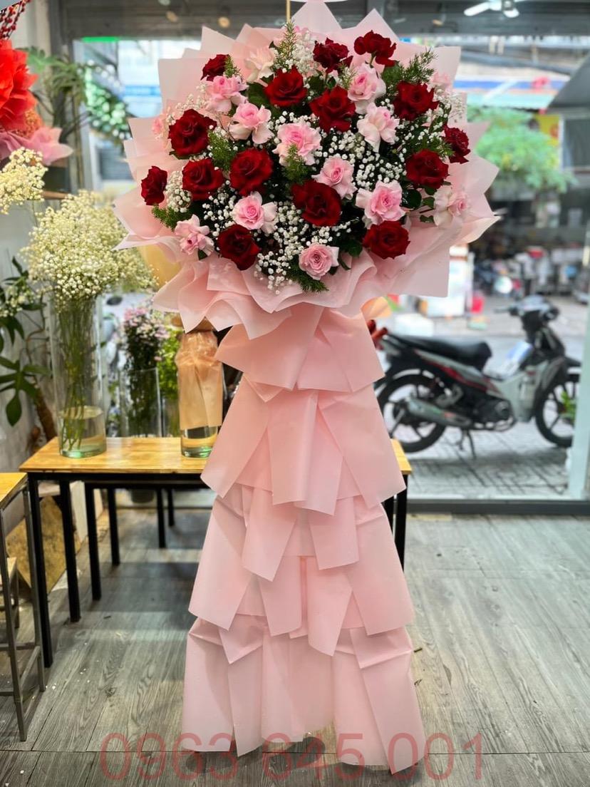 Kệ hoa hồng đỏ hồng phấn khai trương Đà Nẵng