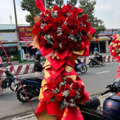 Lẵng hoa hồng đỏ hai tầng khai trương Đà Nẵng