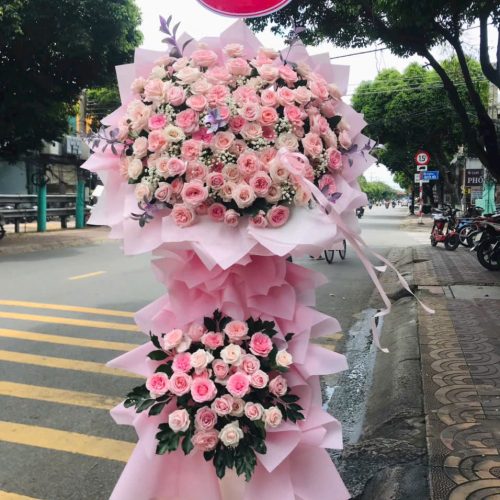Hoa khai trương