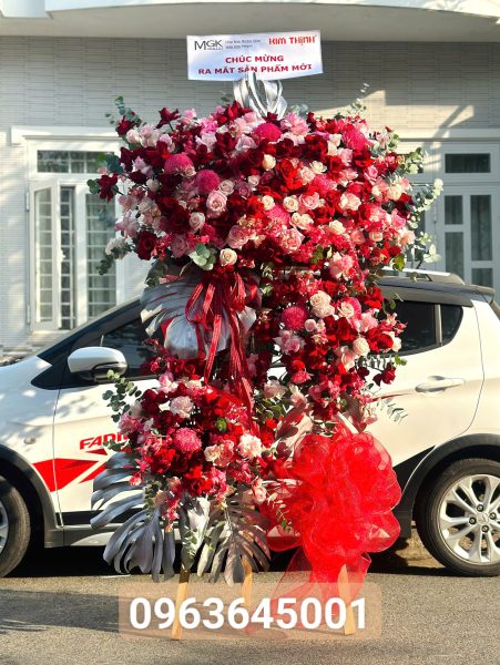 Shop hoa tươi quận Hải Châu Đà Nẵng - Kệ Khai Trương